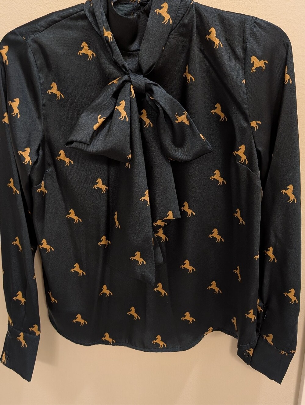 NWT Forever 21 Long-Sleeve Shirt with Gold Horse Print and Neck Tie